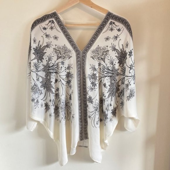 Rose & Olive Tops - Rose & Olive Batwing Top